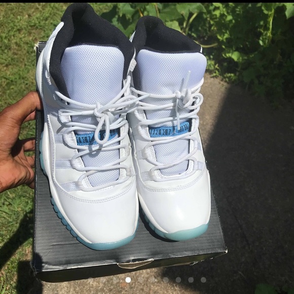 Jordan 11 legend Blue (Gs) - Picture 4 of 9